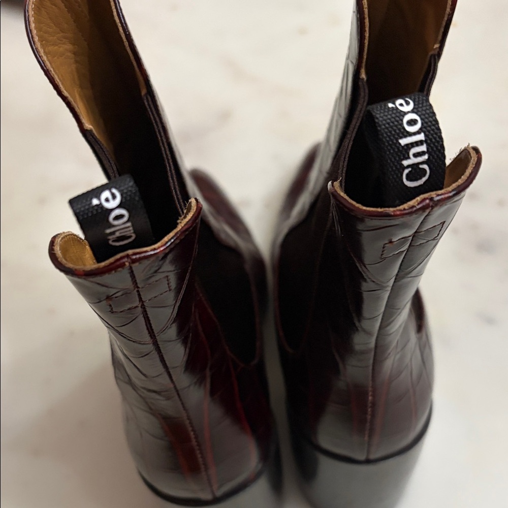 Chloe Women's Brown Leather Ankle Boots - Picture 4 of 5